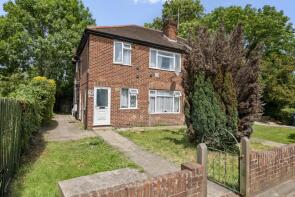 63, Welland Gardens, Greenford UB6 8TA