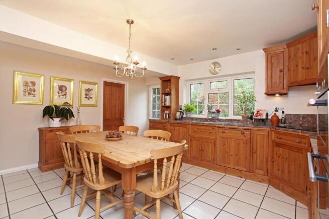 Kitchen/breakfast ro