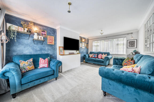 1362412-8-68e56ab...