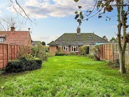 11, Park View, Weeting IP27 0QD