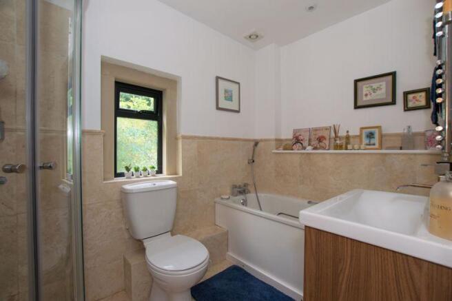 1st Ensuite