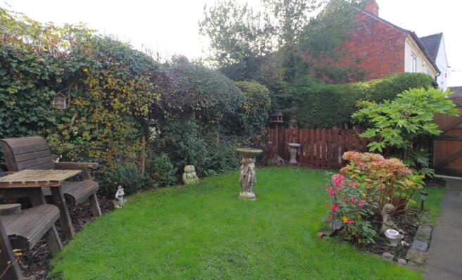 Photo 10