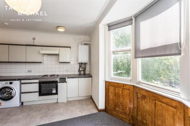 Kitchen / Living Room