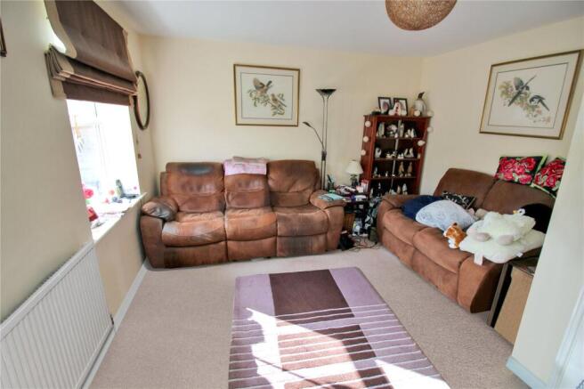 Da Vinci Walk, Royal Wootton Bassett, Swindon, Wiltshire, SN4 photo 4