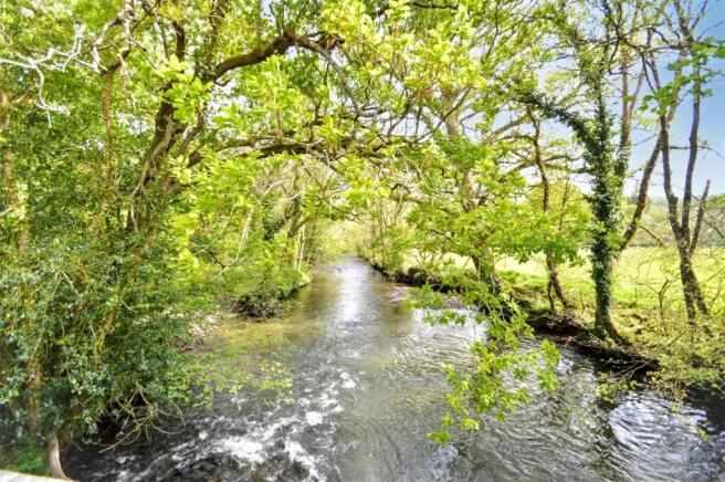 River Lyner