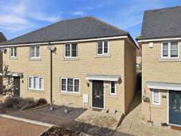 14, Scholars Crescent, Laindon, Basildon SS15 6HG