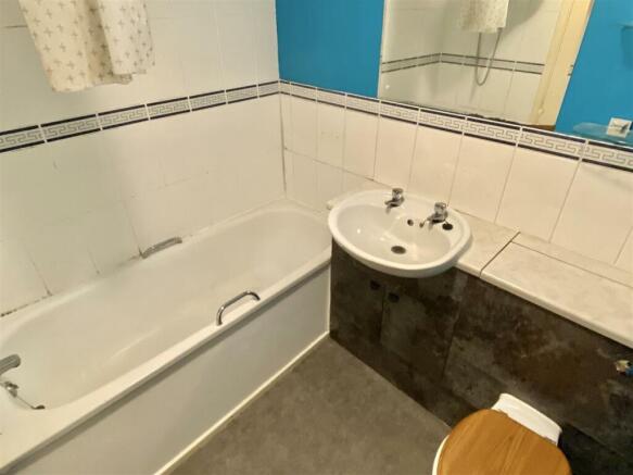 Bath.jpg