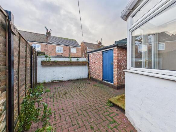 3 bed Semi-Detached for sale Image 10