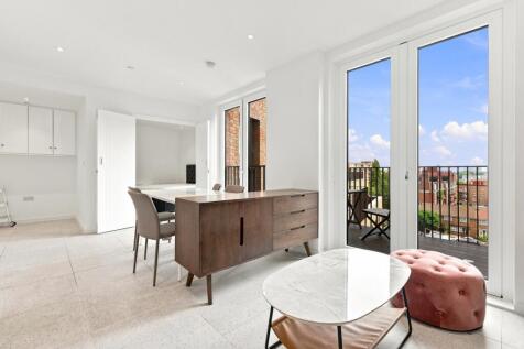 The Silk District, Tapestry Way, E1