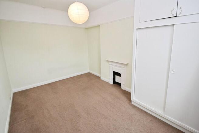 3 bed Semi-Detached for sale Image 12