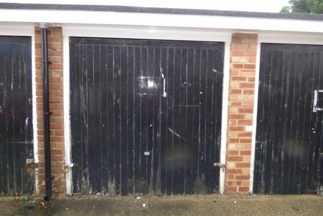 Garage 10.jpg
