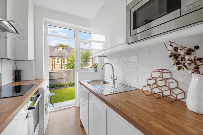 240 Derinton Road-6
