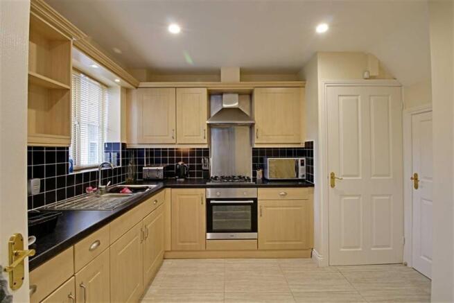Elmfield Gardens, Hartlepool photo 5