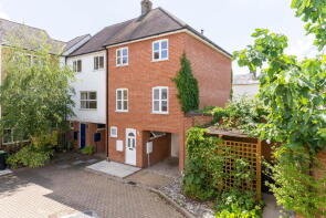 9, Barnards Court, Church Street, Saffron Walden CB10 1JS