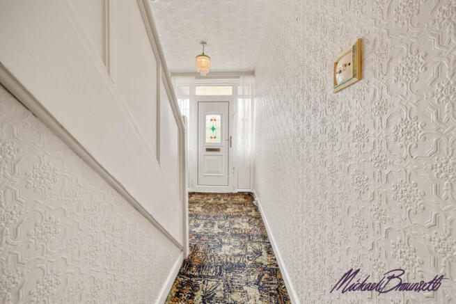 3 bed Semi-Detached for sale Image 10