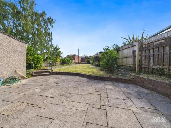 Patio to garden