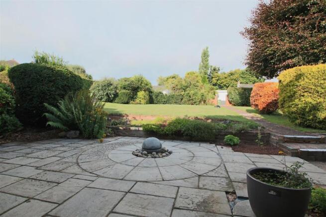 Front Garden.JPG