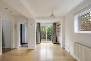 1, Victoria Court, Victoria Walk, Cotham, Bristol BS6 5SE