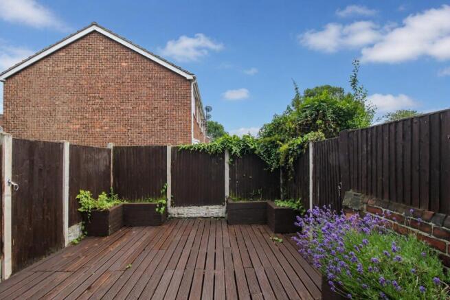 2 bed Terraced for sale Image 9