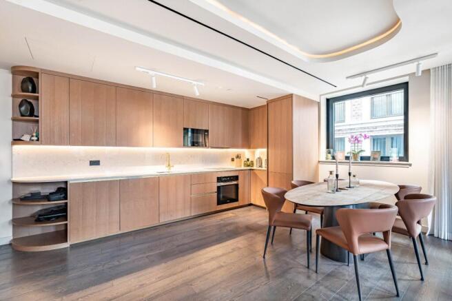 Kitchen/Dining
