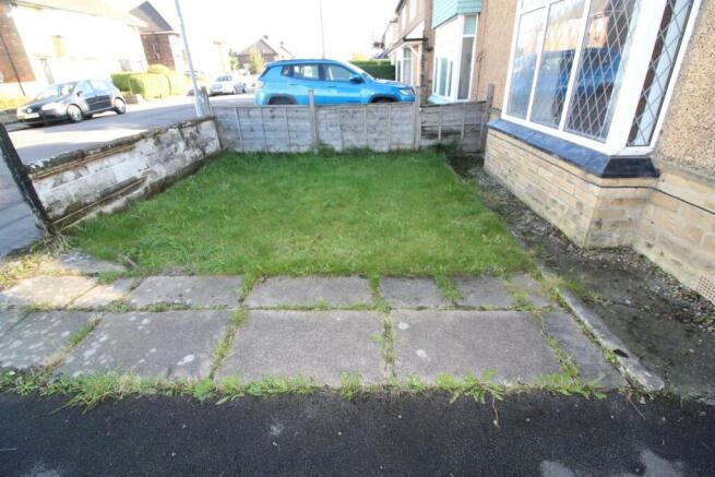 FRONT GARDEN