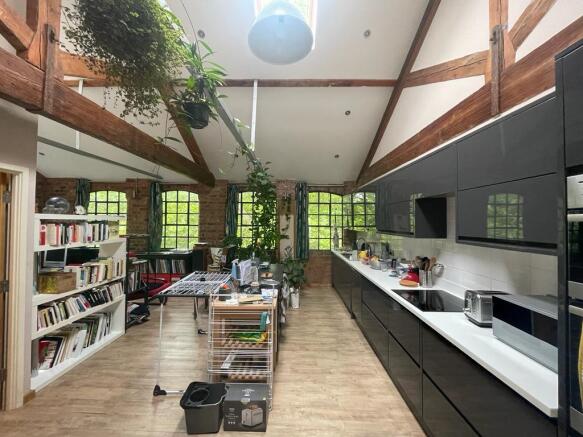 Kitchen.jpg