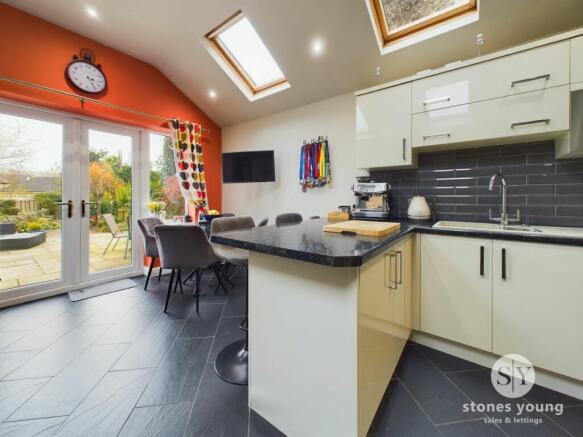 Open Plan Living Dining Kitchen