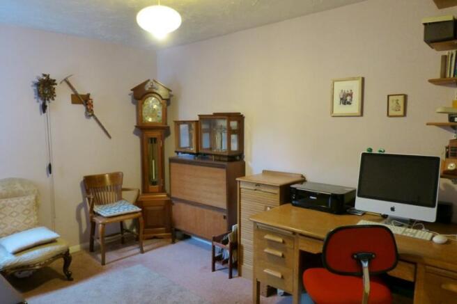 Photo 10