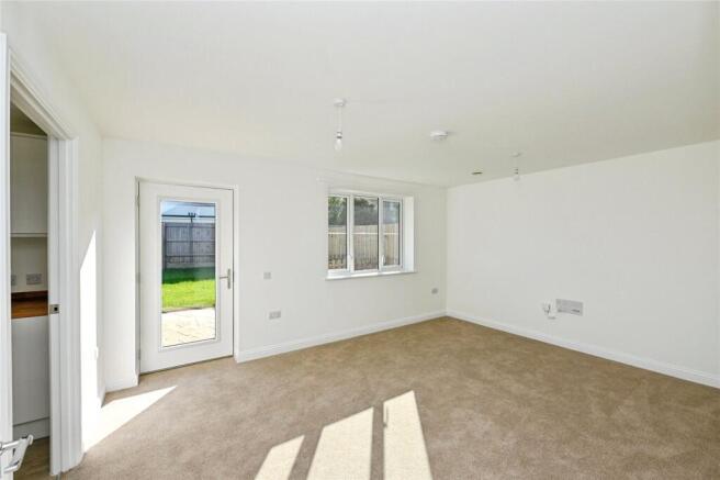 Orchard End Close, Outwell, Wisbech, Cambridgeshire, PE14 photo 4