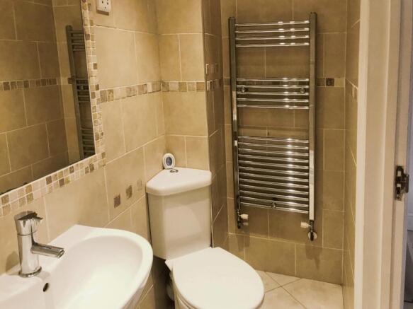 6 Bathroom