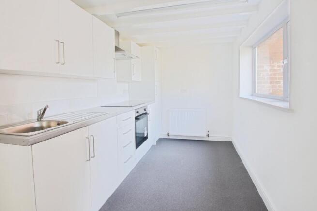 3 bed Semi-Detached for sale Image 7