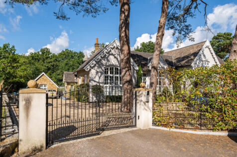Heathfield Road, Keston, Kent, BR2