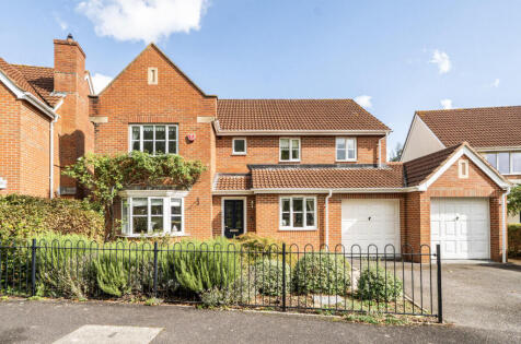 Acland Round, Cotford St. Luke, Taunton