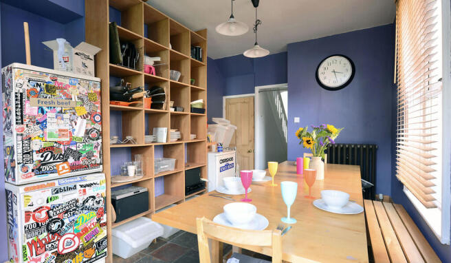 House-1-Kitchen-0...