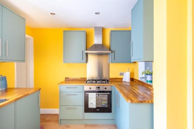 2 bed Terraced for sale Image 9