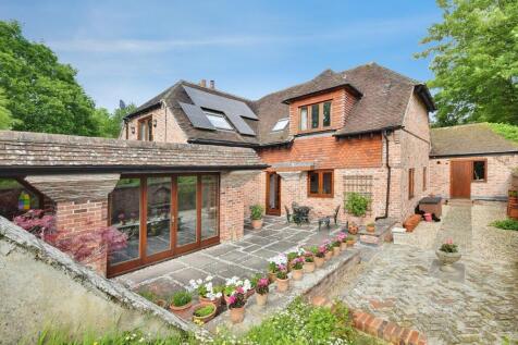High Park Close, Northiam, Rye, East Sussex, TN31