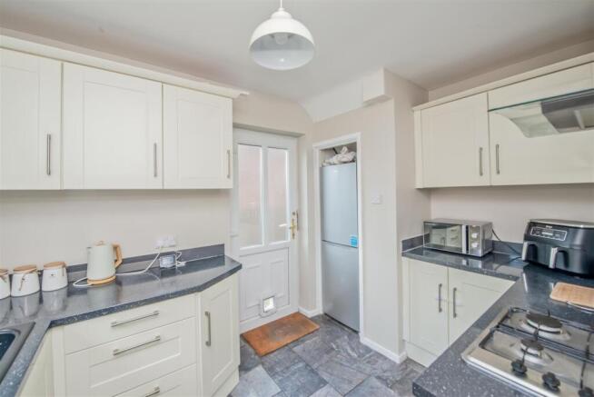 Fitted Kitchen: