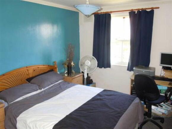 Bedroom:
