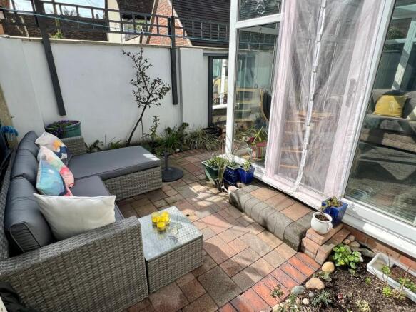 Courtyard garden