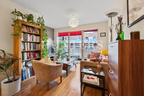 33, Mildmay Avenue, London N1 4FD