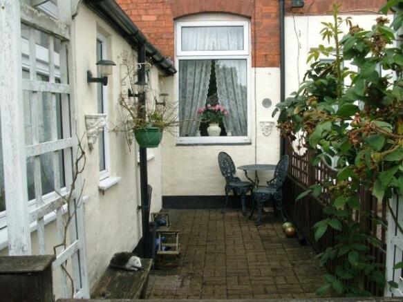 Photo 8