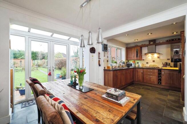 Kitchen Diner