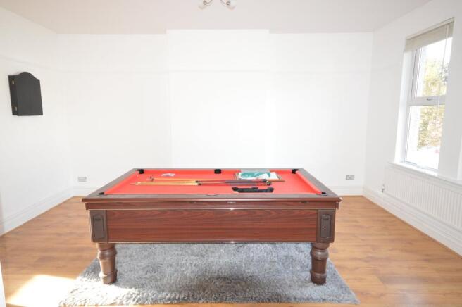 lounge 2