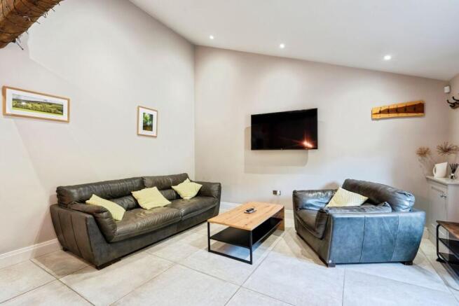 4 bed End of Terrace for sale Image 9