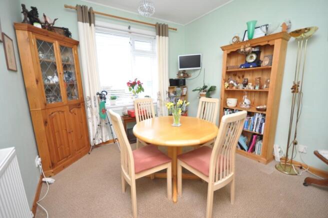 Dining Rm / Bed 3