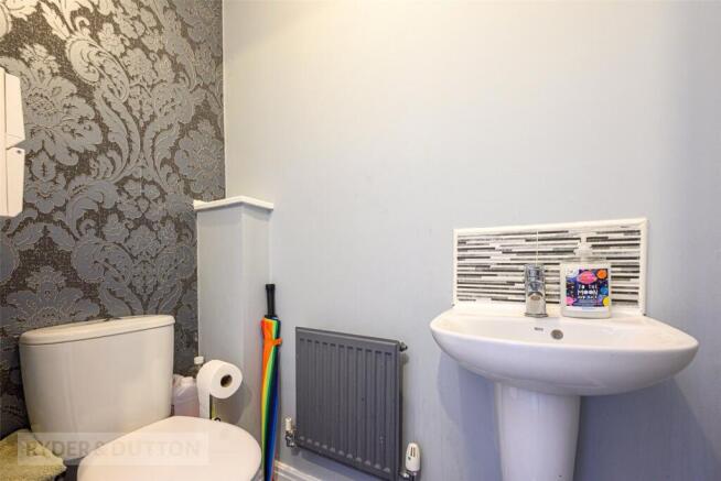3 bed Semi-Detached for sale Image 8
