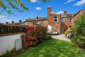 9, Altham Terrace, Lincoln LN5 8DN