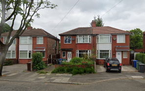 6, Oak Avenue, Manchester M45 7FN