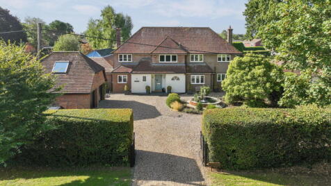 Weedon Hill, Hyde Heath, Amersham, HP6 5RN