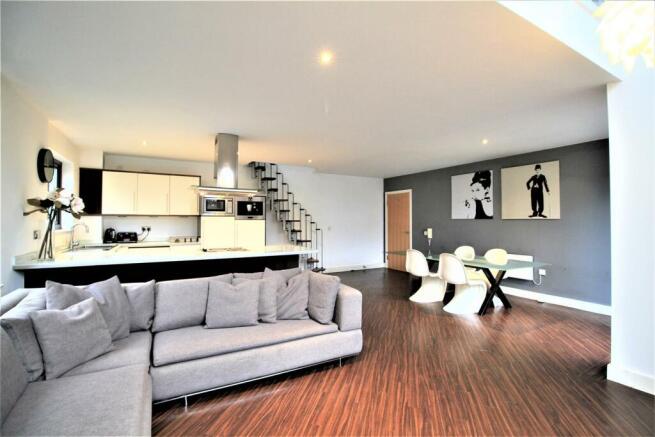 Lounge area.jpg